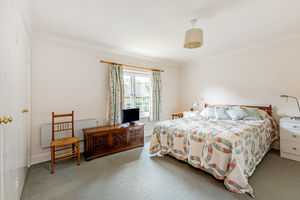 Bedroom- click for photo gallery